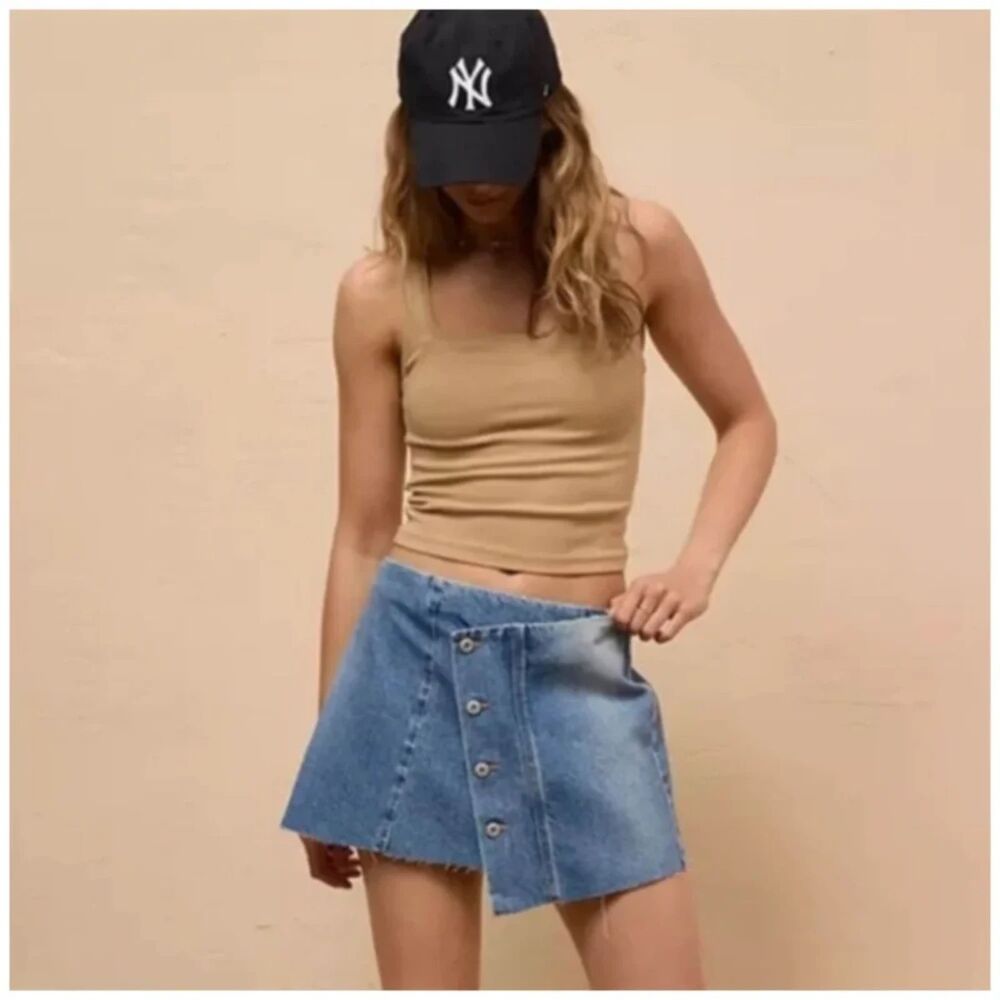 American Eagle Denim Distressed Asymmetrical Mini Micro Skirt Blue Low Rise ALin